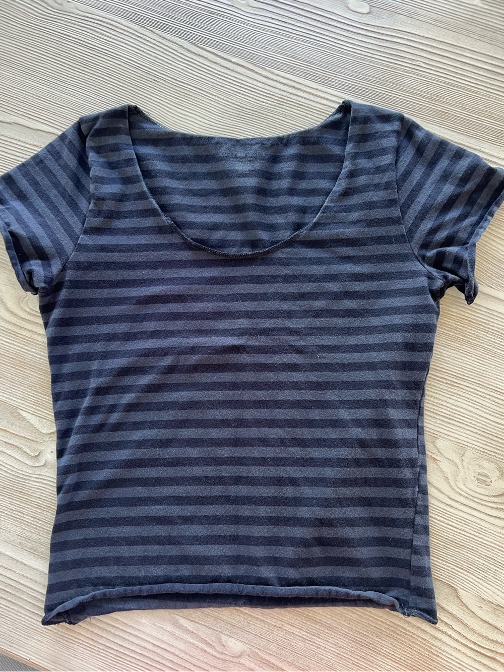 Brandy Melville Black and Gray Striped Scoop Neck Tee